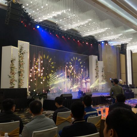 Quay phim hội nghị