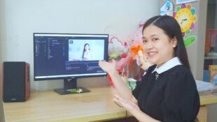 Dựng video bằng Adobe Premiere Pro 2026 tại bàn dựng chuyên nghiệp